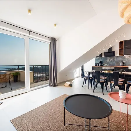 Divine Apartment Mlini